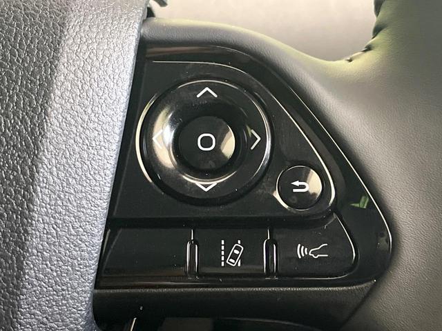 プリウス Sツーリングセレクション・ブラックエディション 禁煙車 SDナビ バックカメラ ETC 1500W電源 セーフティセンス 革巻きハンドル シートヒーター オートハイビーム 純正17インチアルミ レーンキープアシスト オートエアコン(48枚目)