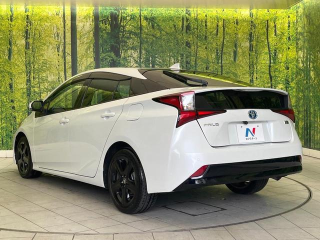 プリウス Sツーリングセレクション・ブラックエディション 禁煙車 SDナビ バックカメラ ETC 1500W電源 セーフティセンス 革巻きハンドル シートヒーター オートハイビーム 純正17インチアルミ レーンキープアシスト オートエアコン(68枚目)