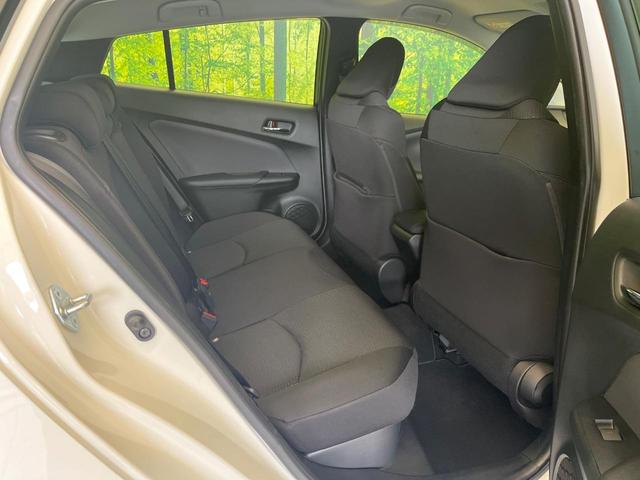 プリウス S 禁煙車 純正SDナビ バックカメラ ETC レーダークルーズ アクセサリーコンセント Bluetooth再生 セーフティセンス オートハイビーム コーナーセンサー 革巻きステアリング(9枚目)