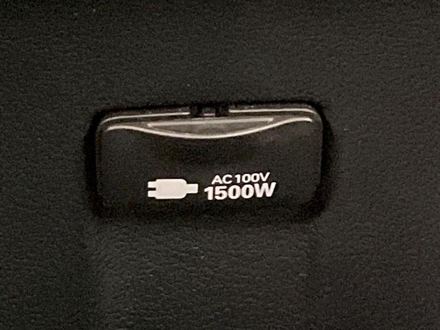 プリウス S 禁煙車 純正SDナビ バックカメラ ETC レーダークルーズ アクセサリーコンセント Bluetooth再生 セーフティセンス オートハイビーム コーナーセンサー 革巻きステアリング(22枚目)