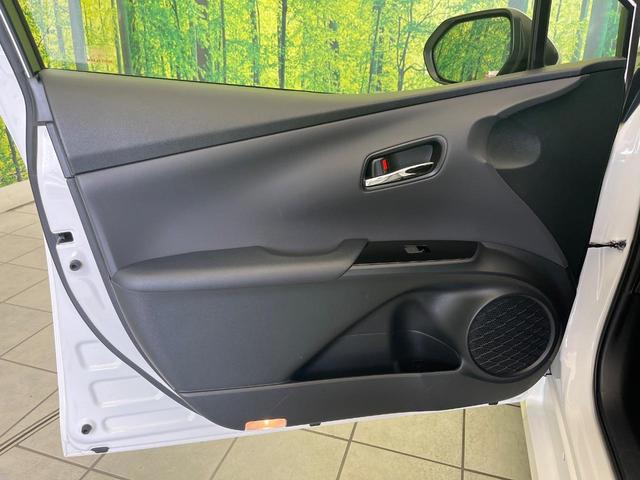 プリウス S 禁煙車 純正SDナビ バックカメラ ETC レーダークルーズ アクセサリーコンセント Bluetooth再生 セーフティセンス オートハイビーム コーナーセンサー 革巻きステアリング(27枚目)