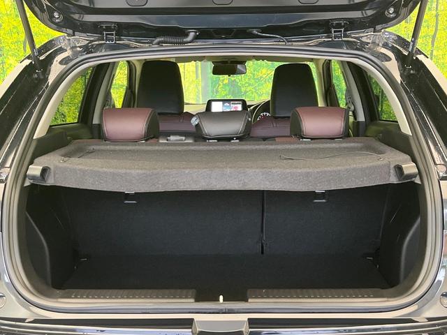 フロンクス ベースグレード 禁煙車 純正SDナビ 全周囲カメラ Bluetooth再生 フルセグTV BSM シートヒーター(前席) パドルシフト レーダークルーズ セーフティサポート コーナーセンサー ハーフレザーシート(10枚目)