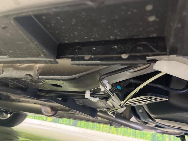 フロンクス ベースグレード 禁煙車 純正SDナビ 全周囲カメラ Bluetooth再生 フルセグTV BSM シートヒーター(前席) パドルシフト レーダークルーズ セーフティサポート コーナーセンサー ハーフレザーシート(19枚目)