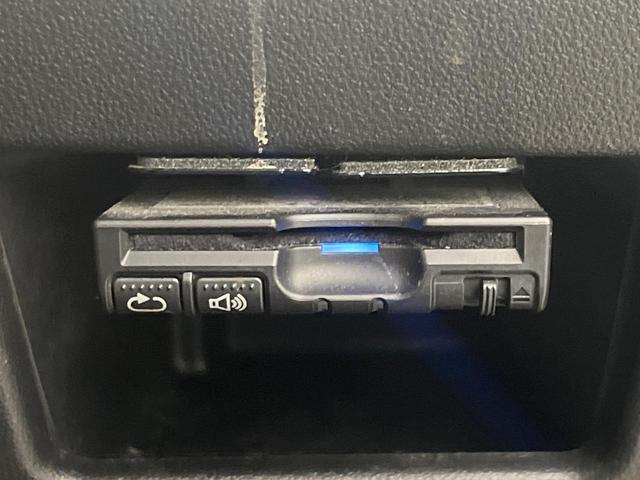 ムーヴキャンバス Gメイクアップ SAII 禁煙車 ナビ バックカメラ 両側パワスラ 衝突被害軽減システム スマートキー LEDヘッド ETC 車線逸脱警報 オートライト オートエアコン Bluetooth CD DVD再生 フルセグ(7枚目)