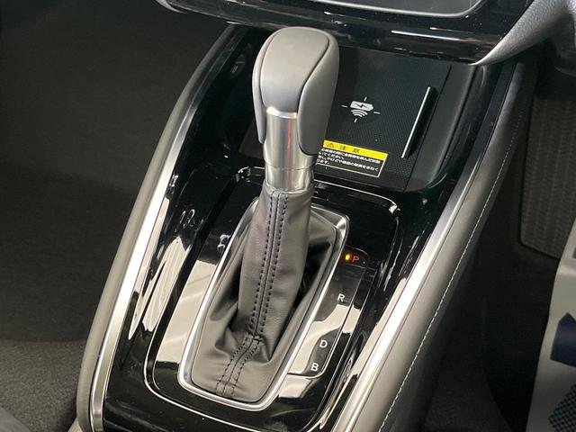 ヴェゼル e:HEV Z 登録済未使用車 純正9型ナビ 全周囲カメラ 衝突被害軽減システム フルセグTV レーダークルーズ ハーフレザーシート スマートキー LEDヘッド ETC2.0 オートハイビーム 車線逸脱警報(25枚目)