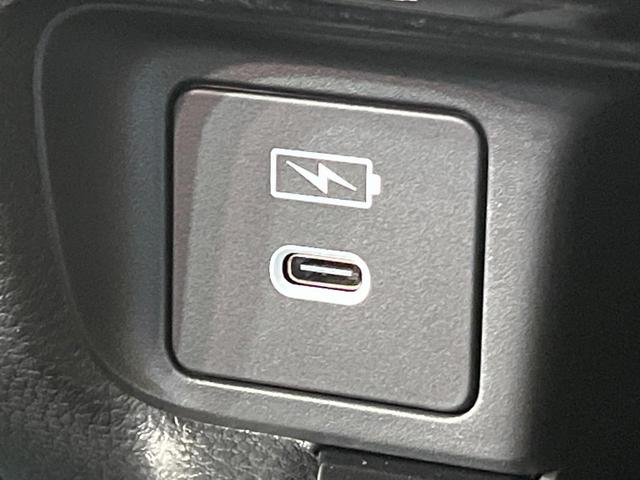 ヴェゼル e:HEV Z 登録済未使用車 純正9型ナビ 全周囲カメラ 衝突被害軽減システム フルセグTV レーダークルーズ ハーフレザーシート スマートキー LEDヘッド ETC2.0 オートハイビーム 車線逸脱警報(39枚目)