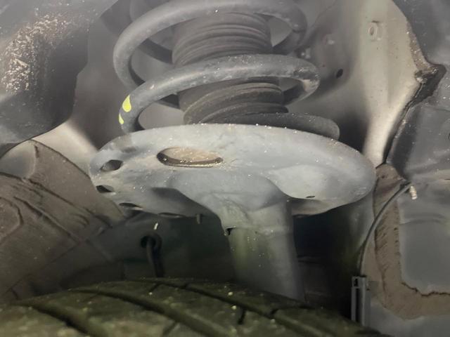 ノア Si ダブルバイビーIII 禁煙車 純正10型ナビ バックモニター 後席モニター 両側パワスラ セーフティセンス フルセグTV Bluetooth ドラレコ ETC クルコン LEDヘッドライト(19枚目)