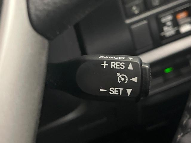 ノア Si ダブルバイビーIII 禁煙車 純正10型ナビ バックモニター 後席モニター 両側パワスラ セーフティセンス フルセグTV Bluetooth ドラレコ ETC クルコン LEDヘッドライト(29枚目)