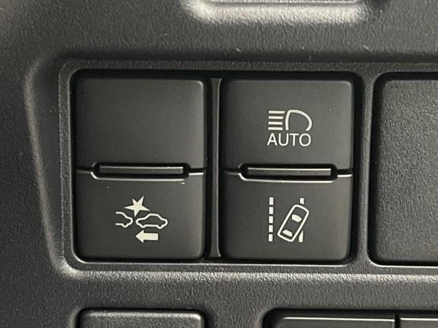 ノア Si ダブルバイビーIII 禁煙車 純正10型ナビ バックモニター 後席モニター 両側パワスラ セーフティセンス フルセグTV Bluetooth ドラレコ ETC クルコン LEDヘッドライト(33枚目)