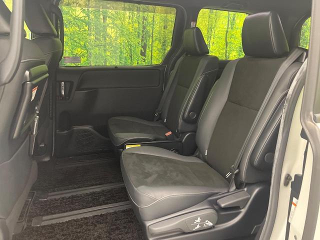 ノア Si ダブルバイビーIII 禁煙車 純正10型ナビ バックモニター 後席モニター 両側パワスラ セーフティセンス フルセグTV Bluetooth ドラレコ ETC クルコン LEDヘッドライト(38枚目)