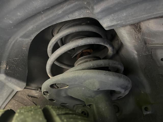 ヴェルファイア 2.4X 禁煙車 純正ナビ バックカメラ パワスラ ドラレコ スマートキー HIDヘッド ビルトインETC デュアルエアコン 純正16インチアルミ リアエアコン CD DVD再生(20枚目)