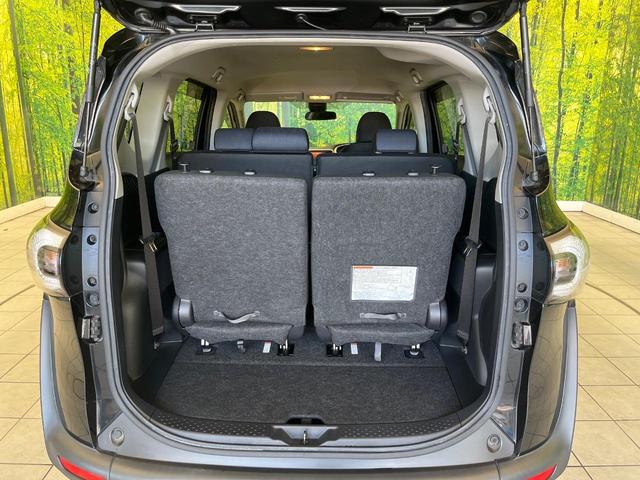 シエンタ G 禁煙車 純正ナビ バックカメラ 両側パワスラ 衝突被害軽減システム ビルトインETC オートハイビーム 車線逸脱警報 オートライト オートエアコン Bluetooth CD DVD再生 フルセグ(11枚目)