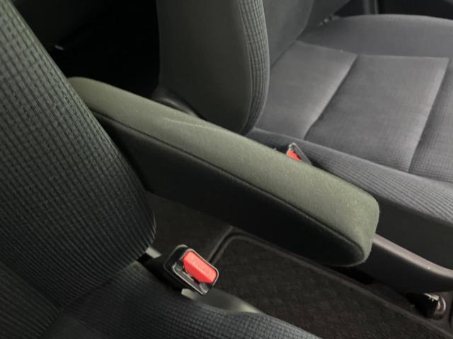 シエンタ G 禁煙車 純正ナビ バックカメラ 両側パワスラ 衝突被害軽減システム ビルトインETC オートハイビーム 車線逸脱警報 オートライト オートエアコン Bluetooth CD DVD再生 フルセグ(48枚目)