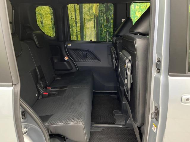 タント カスタムＲＳセレクション　禁煙車　ナビ　全周囲カメラ　両側パワスラ　衝突被害軽減システム　フルセグＴＶ　Ｂｌｕｅｔｏｏｔｈ　レーダークルーズ　ハーフレザーシート　スマートキー　ＬＥＤヘッド　ビルトインＥＴＣ　オートハイビーム（9枚目）