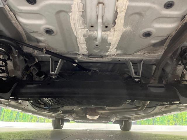 タント カスタムＲＳセレクション　禁煙車　ナビ　全周囲カメラ　両側パワスラ　衝突被害軽減システム　フルセグＴＶ　Ｂｌｕｅｔｏｏｔｈ　レーダークルーズ　ハーフレザーシート　スマートキー　ＬＥＤヘッド　ビルトインＥＴＣ　オートハイビーム（19枚目）