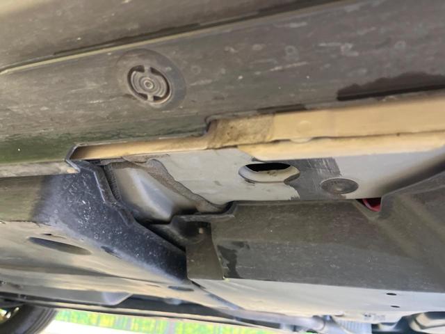 ヤリスクロス ハイブリッドＺ　アドベンチャー　禁煙車　純正８型ディスプレイ　２トーンカラー　バックカメラ　シートヒーター　ハーフレザーシート　Ｂｌｕｅｔｏｏｔｈ再生　レーダークルーズ　コーナーセンサー　セーフティセンス　ステアリングヒーター（36枚目）