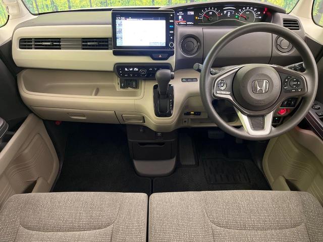 N-BOX G・Lホンダセンシング 禁煙車 純正8型ナビ バックカメラ ドラレコ ETC Bluetooth再生 シートヒーター(前席) 両側電動スライドドア アダプティブクルーズ ホンダセンシング 車線逸脱警報 アイドリングストップ(2枚目)