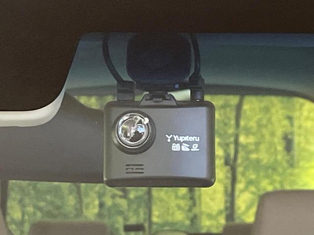 N-BOX G・Lホンダセンシング 禁煙車 純正8型ナビ バックカメラ ドラレコ ETC Bluetooth再生 シートヒーター(前席) 両側電動スライドドア アダプティブクルーズ ホンダセンシング 車線逸脱警報 アイドリングストップ(5枚目)