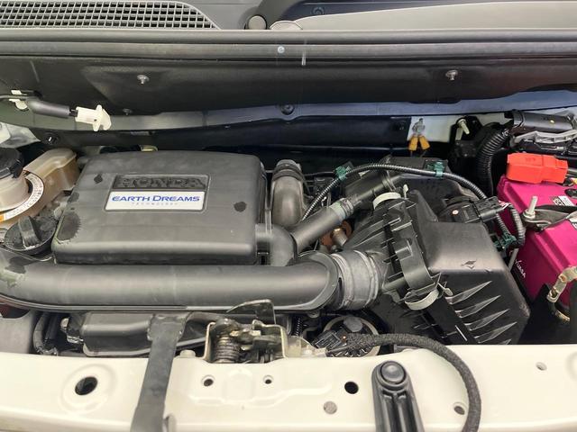 N-BOX G・Lホンダセンシング 禁煙車 純正8型ナビ バックカメラ ドラレコ ETC Bluetooth再生 シートヒーター(前席) 両側電動スライドドア アダプティブクルーズ ホンダセンシング 車線逸脱警報 アイドリングストップ(18枚目)