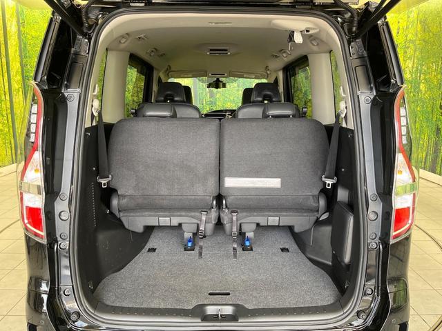 セレナ e-パワー ハイウェイスターV 禁煙車 純正10型ナビ 全周囲カメラ 衝突軽減 両側パワスラ Bluetooth接続 フルセグTV DVD再生可 ETC レーンアシスト ブラインドスポットモニター スマートキー LEDヘッド(11枚目)