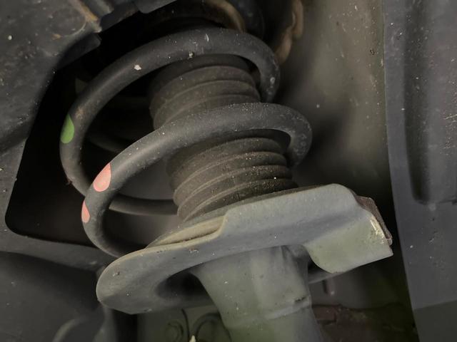 セレナ e-パワー ハイウェイスターV 禁煙車 純正10型ナビ 全周囲カメラ 衝突軽減 両側パワスラ Bluetooth接続 フルセグTV DVD再生可 ETC レーンアシスト ブラインドスポットモニター スマートキー LEDヘッド(33枚目)