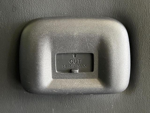 セレナ e-パワー ハイウェイスターV 禁煙車 純正10型ナビ 全周囲カメラ 衝突軽減 両側パワスラ Bluetooth接続 フルセグTV DVD再生可 ETC レーンアシスト ブラインドスポットモニター スマートキー LEDヘッド(57枚目)