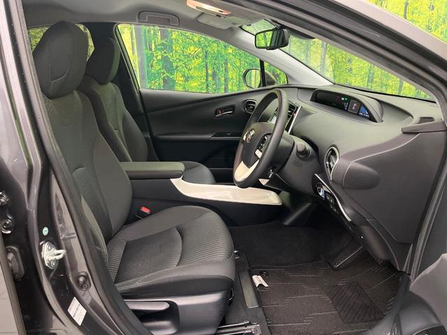 プリウス A 禁煙車 純正9型ナビ バックカメラ 衝突被害軽減システム フルセグTV Bluetooth レーダークルーズ ドラレコ コーナーセンサー LEDヘッドライト ETC オートハイビーム(8枚目)