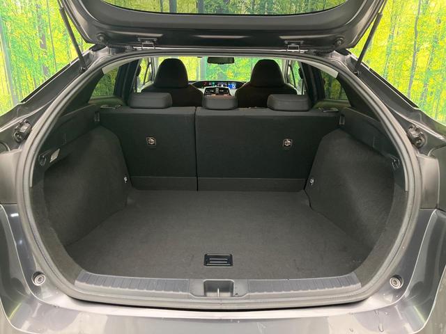 プリウス A 禁煙車 純正9型ナビ バックカメラ 衝突被害軽減システム フルセグTV Bluetooth レーダークルーズ ドラレコ コーナーセンサー LEDヘッドライト ETC オートハイビーム(10枚目)