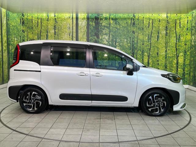 シエンタ ハイブリッドZ 禁煙車 純正10.5型ナビ 全周囲カメラ モデリスタエアロ ETC Bluetooth再生 フルセグTV セーキュレーター 両側電動スライドドア BSM セーフティセンス レーダークルーズ(43枚目)