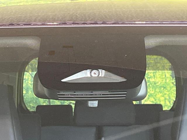 シエンタ ハイブリッドX 登録済未使用車 電動スライドドア 衝突被害軽減システム レーダークルーズ コーナーセンサー スマートキー LEDヘッド オートハイビーム 車線逸脱警報 オートライト オートエアコン(3枚目)