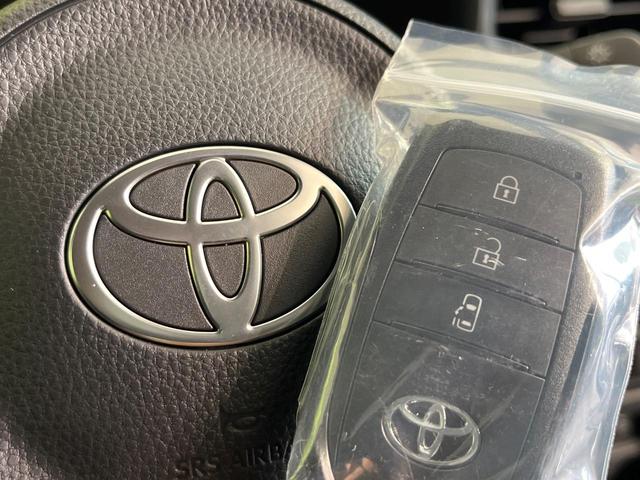シエンタ ハイブリッドX 登録済未使用車 電動スライドドア 衝突被害軽減システム レーダークルーズ コーナーセンサー スマートキー LEDヘッド オートハイビーム 車線逸脱警報 オートライト オートエアコン(7枚目)