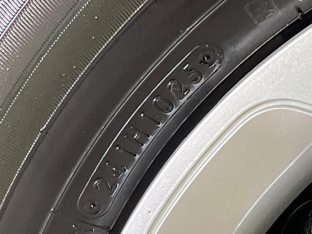 シエンタ ハイブリッドX 登録済未使用車 電動スライドドア 衝突被害軽減システム レーダークルーズ コーナーセンサー スマートキー LEDヘッド オートハイビーム 車線逸脱警報 オートライト オートエアコン(25枚目)