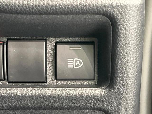 シエンタ ハイブリッドX 登録済未使用車 電動スライドドア 衝突被害軽減システム レーダークルーズ コーナーセンサー スマートキー LEDヘッド オートハイビーム 車線逸脱警報 オートライト オートエアコン(39枚目)