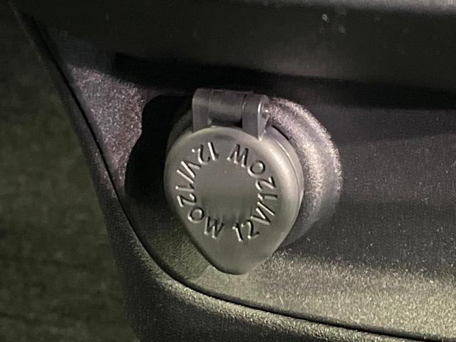 シエンタ ハイブリッドX 登録済未使用車 電動スライドドア 衝突被害軽減システム レーダークルーズ コーナーセンサー スマートキー LEDヘッド オートハイビーム 車線逸脱警報 オートライト オートエアコン(48枚目)