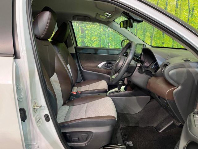 ヤリスクロス ハイブリッドZ 禁煙車 純正DA バックカメラ 衝突被害軽減システム レーダークルーズ ハーフレザーシート パワーシート ドラレコ コーナーセンサー スマートキー LEDヘッド ビルトインETC オートハイビーム(8枚目)