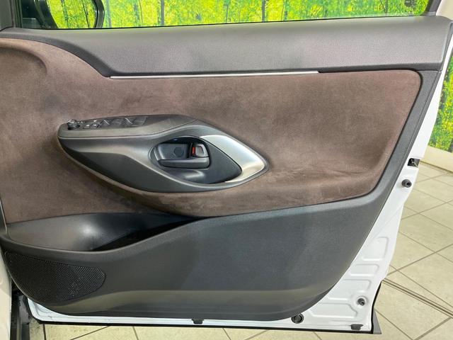 ヤリスクロス ハイブリッドZ 禁煙車 純正DA バックカメラ 衝突被害軽減システム レーダークルーズ ハーフレザーシート パワーシート ドラレコ コーナーセンサー スマートキー LEDヘッド ビルトインETC オートハイビーム(42枚目)