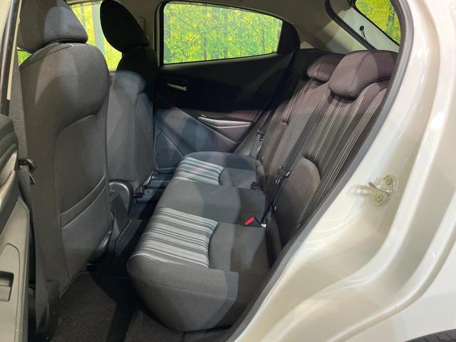 MAZDA2 15C 禁煙車 純正ナビ バックカメラ 衝突被害軽減システム コーナーセンサー スマートキー LEDヘッド 車線逸脱警報 オートライト Bluetooth(34枚目)