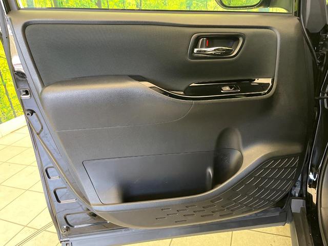 ヴォクシー ハイブリッドＺＳ　煌　禁煙車　後席モニター　純正１０型ナビ　バックカメラ　ドラレコ　ＥＴＣ　Ｂｌｕｅｔｏｏｔｈ再生　両側電動スライドドア　シートヒーター（前席）　クルコン　セーフティセンス　フルセグＴＶ　リアオートエアコン（40枚目）