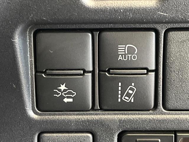 ヴォクシー ハイブリッドＺＳ　煌　禁煙車　後席モニター　純正１０型ナビ　バックカメラ　ドラレコ　ＥＴＣ　Ｂｌｕｅｔｏｏｔｈ再生　両側電動スライドドア　シートヒーター（前席）　クルコン　セーフティセンス　フルセグＴＶ　リアオートエアコン（48枚目）
