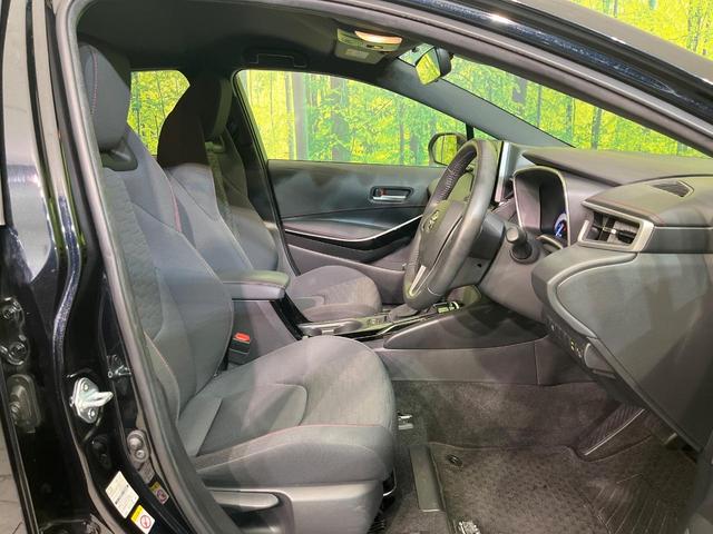 カローラスポーツ ハイブリッドＧ　Ｚ　禁煙車　ＳＤナビ　バックカメラ　ＥＴＣ　Ｂｌｕｅｔｏｏｔｈ再生　レーダークルーズ　セーフティセンス　ステアリングスイッチ　車線逸脱警報　オートハイビーム　純正１８インチアルミ　デュアルオートエアコン（8枚目）