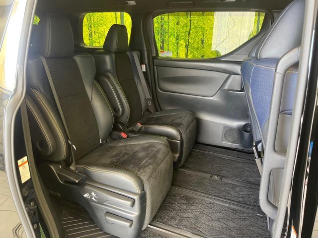 ヴェルファイア 2.5Z Aエディション ゴールデンアイズ 禁煙車 後席モニター 純正10型ナビ バックカメラ 両側パワスラ フルセグTV Bluetooth 電動リアゲート ハーフレザーシート ドラレコ コーナーセンサー LEDヘッド ETC2.0 クルコン(9枚目)