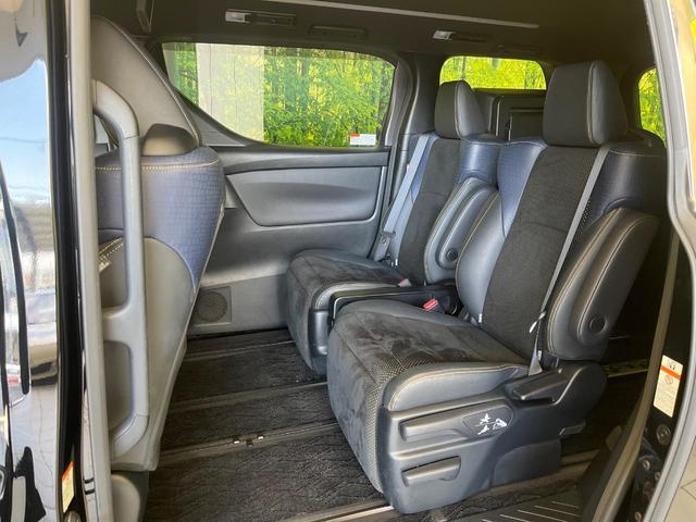 ヴェルファイア 2.5Z Aエディション ゴールデンアイズ 禁煙車 後席モニター 純正10型ナビ バックカメラ 両側パワスラ フルセグTV Bluetooth 電動リアゲート ハーフレザーシート ドラレコ コーナーセンサー LEDヘッド ETC2.0 クルコン(46枚目)