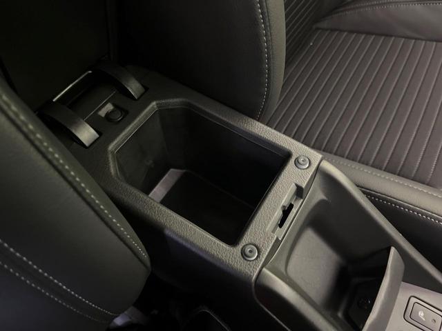 フロンクス ベースグレード 禁煙車 純正9型ナビ 全周囲カメラ 衝突被害軽減システム レーダークルーズ フルセグTV Bluetooth ハーフレザーシート LEDヘッド オートハイビーム 車線逸脱警報 オートライト(55枚目)