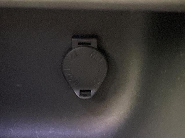 ヤリスクロス Ｚ　禁煙車　純正８型ナビ　全周囲カメラ　ドラレコ　ＥＴＣ　Ｂｌｕｅｔｏｏｔｈ再生　シートヒーター（前席）　ＢＳＭ　フルセグＴＶ　ハーフレザーシート　純正１８インチアルミ　ＬＥＤヘッドライト（54枚目）