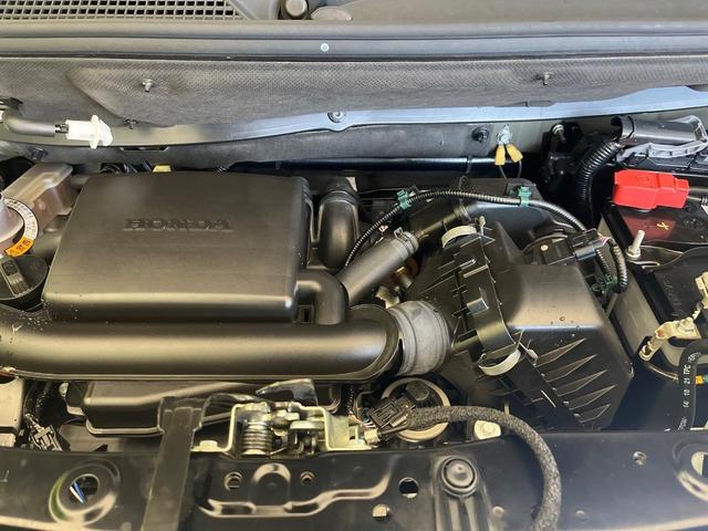 Ｎ－ＢＯＸカスタム Ｌ　禁煙車　ＳＤナビ　電動スライドドア　バックカメラ　衝突被害軽減システム　レーダークルーズ　コーナーセンサー　スマートキー　ＬＥＤヘッド　ＥＴＣ　純正１４インチアルミ　オートハイビーム　車線逸脱警報（18枚目）