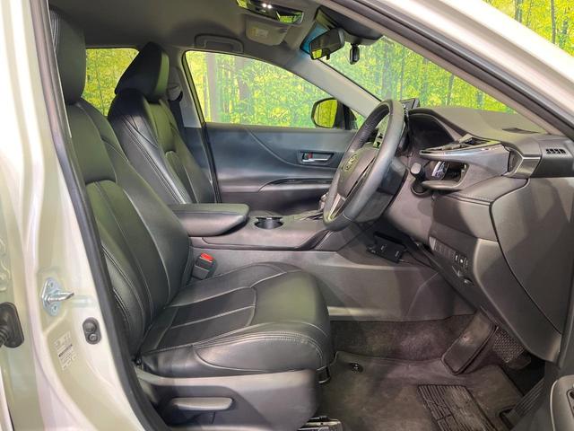 ハリアー Ｓ　禁煙車　純正８インチナビ機能付きディスプレイオーディオ　バックカメラ　セーフティセンス　レーダークルーズ　オートハイビーム　ＥＴＣ　ドライブレコーダー　スマートキー　Ｂｌｕｅｔｏｏｔｈ接続（8枚目）