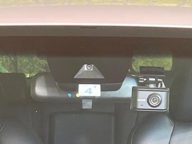 ハリアー Ｓ　禁煙車　純正８インチナビ機能付きディスプレイオーディオ　バックカメラ　セーフティセンス　レーダークルーズ　オートハイビーム　ＥＴＣ　ドライブレコーダー　スマートキー　Ｂｌｕｅｔｏｏｔｈ接続（25枚目）
