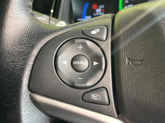 シャトル ハイブリッドＸ　ホンダセンシング　禁煙車　純正ナビ　バックカメラ　ＥＴＣ　ホンダセンシング　ＬＥＤヘッド　スマートキー　パドルシフト　シートヒーター　デュアルエアコン　Ｂｌｕｔｏｏｔｈ接続　アダプティブクルーズコントロール（6枚目）