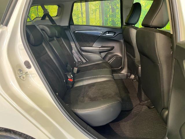 シャトル ハイブリッドＸ　ホンダセンシング　禁煙車　純正ナビ　バックカメラ　ＥＴＣ　ホンダセンシング　ＬＥＤヘッド　スマートキー　パドルシフト　シートヒーター　デュアルエアコン　Ｂｌｕｔｏｏｔｈ接続　アダプティブクルーズコントロール（10枚目）