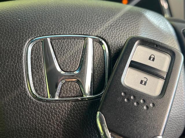 シャトル ハイブリッドＸ　ホンダセンシング　禁煙車　純正ナビ　バックカメラ　ＥＴＣ　ホンダセンシング　ＬＥＤヘッド　スマートキー　パドルシフト　シートヒーター　デュアルエアコン　Ｂｌｕｔｏｏｔｈ接続　アダプティブクルーズコントロール（56枚目）